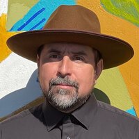 Headshot of José de Jesús Leal