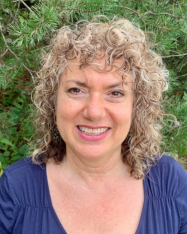Ronya Fakhoury Banks (Teacher in Training), LCSW