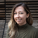 Hannah Hansen smiles